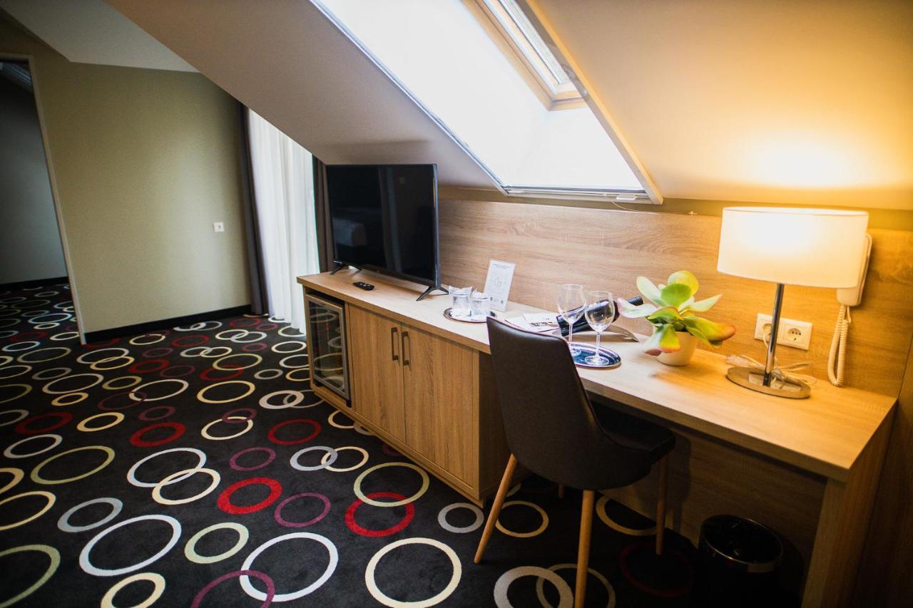 Garden Hotel Wellness és Konferencia Szolnok Extérieur photo