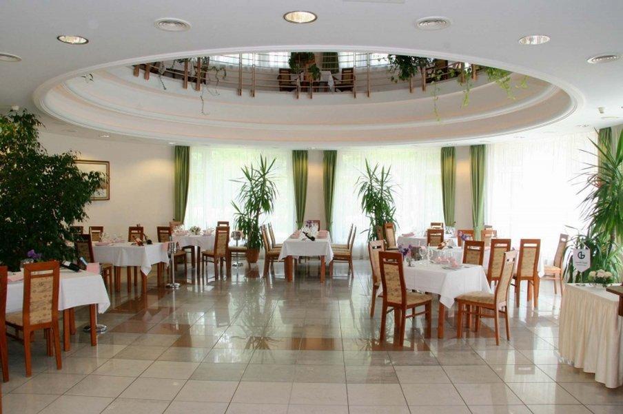 Garden Hotel Wellness és Konferencia Szolnok Restaurant photo