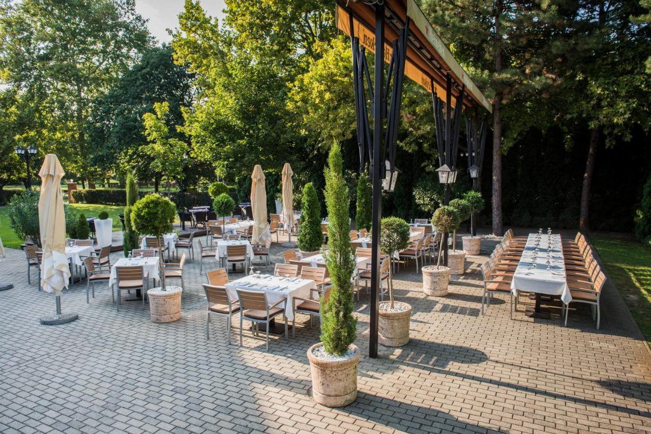Garden Hotel Wellness és Konferencia Szolnok Extérieur photo